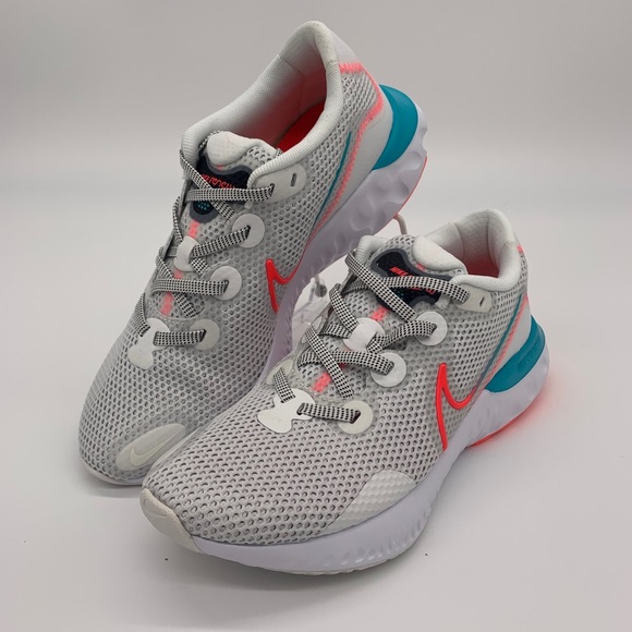 WMNS Nike Renew Run - Picture 7 of 10